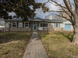 221 W Mill Rd, Evansville, IN 47710