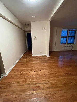 Rented by Contact Realty | media 2