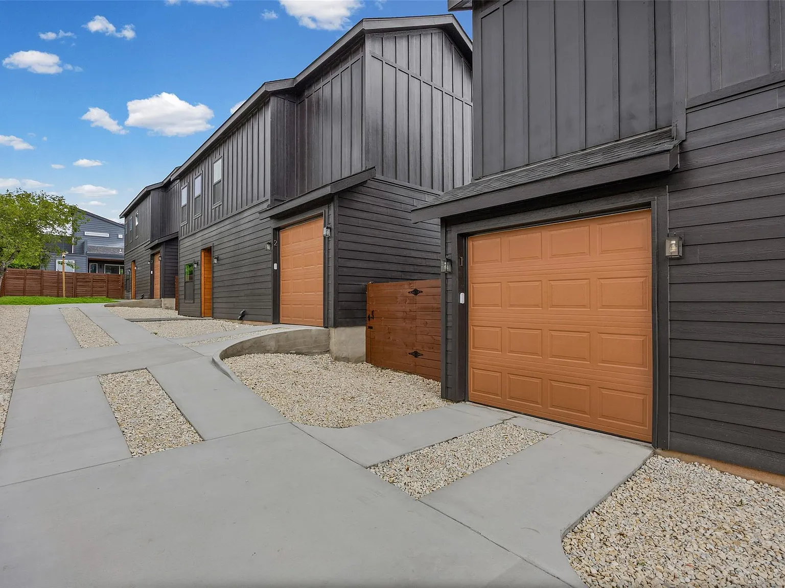 3 bed, 2.5 bath, 1535 sqft, $2,750 — Photo 2