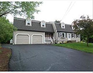 3rd image of 1 Celinda Dr