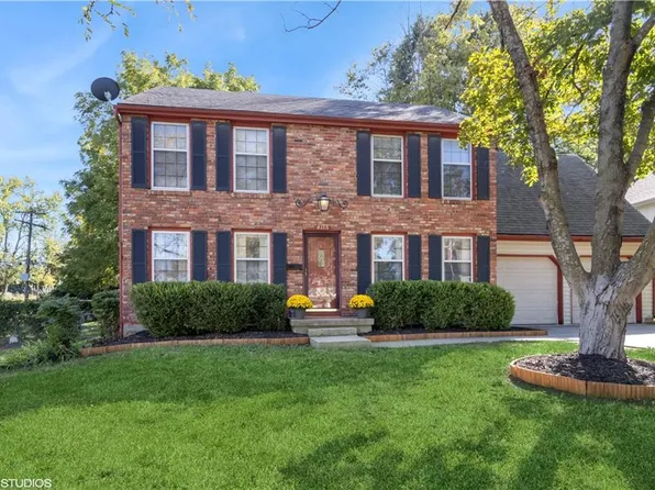 4115 Birchwood Dr, Kansas City, MO 64137