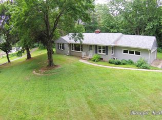 4056 E Fulton, Grand Rapids, MI 49546