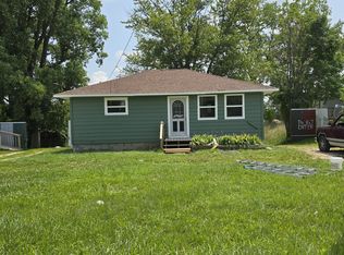 1127 Manchester Ave, Wabash, IN 46992