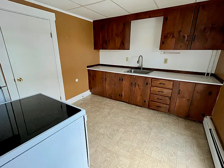 50 N Main St #3 — Photo 4