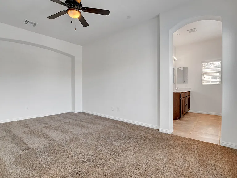 Gleneagles Village Townhomes