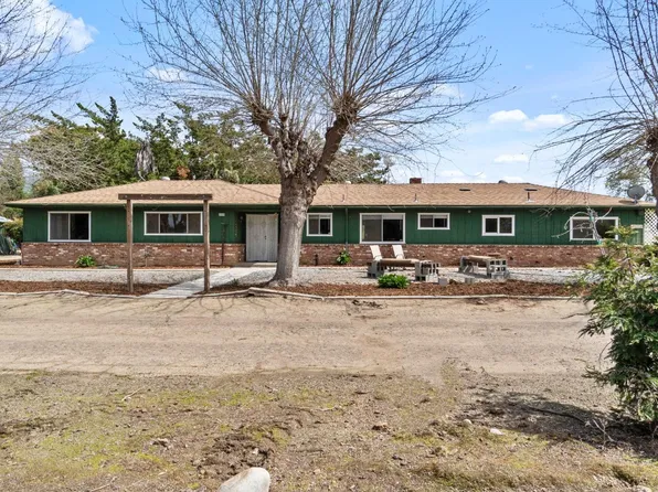 2244 Tivy Valley Rd, Sanger, CA 93657