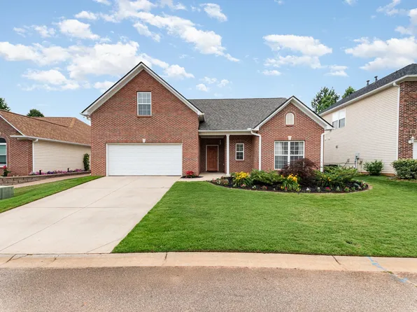 438 Melbourne Ln, Spartanburg, SC 29301