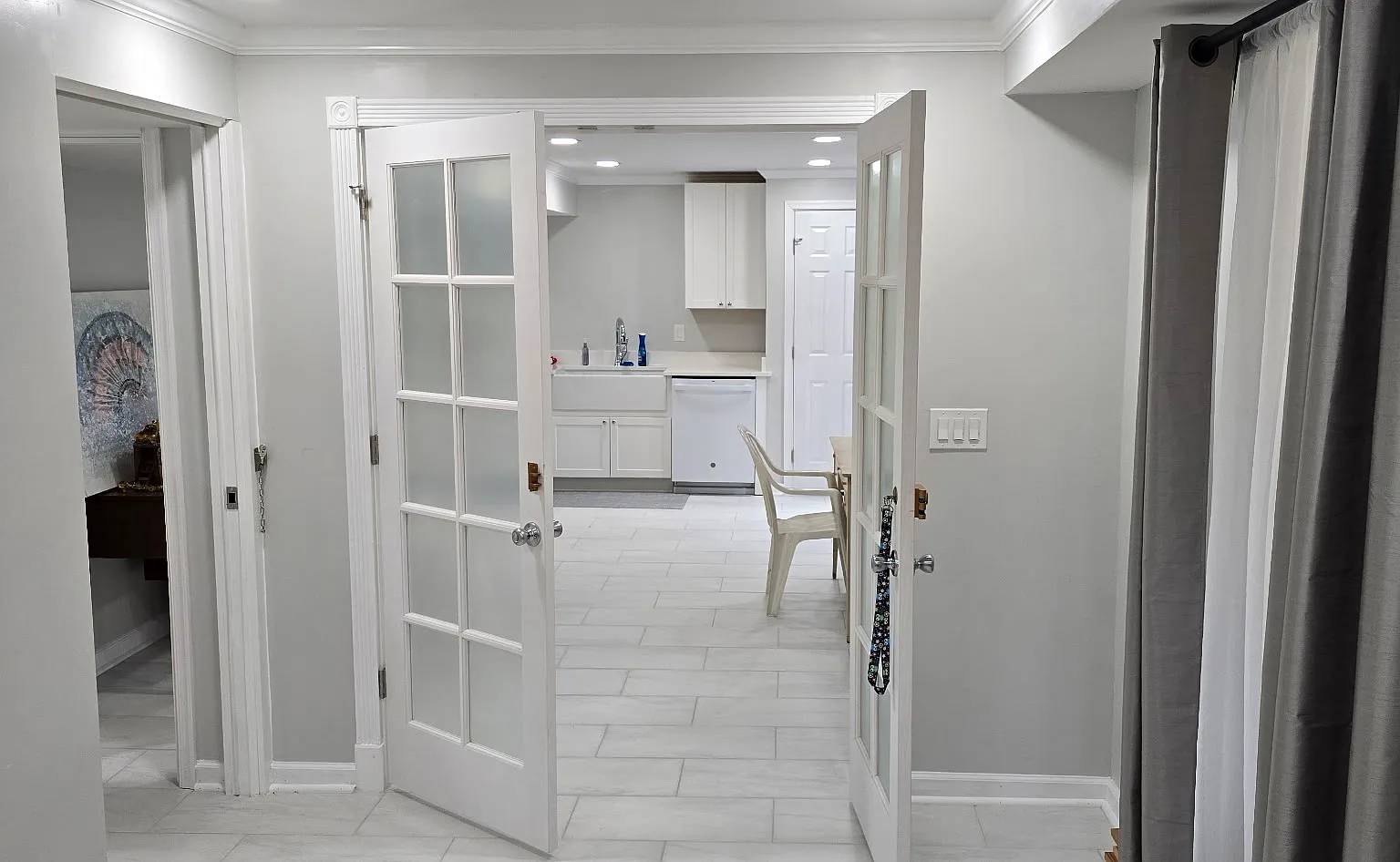 1 bed, 2.5 bath, 2264 sqft, $1,550 — Photo 2