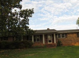 48 Greenbrier Rd, Killen, AL 35645