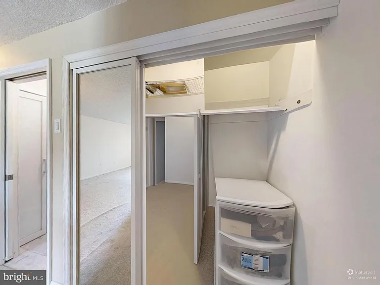 200 N Pickett St #207 — Photo 42