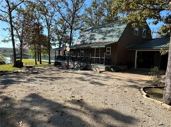 1328 Lake Front Dr, Ironton, MO 63650