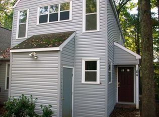 104 Harris Pl, Pendleton, SC 29670