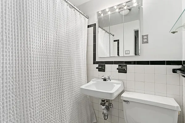 Sold by Compass | media 10