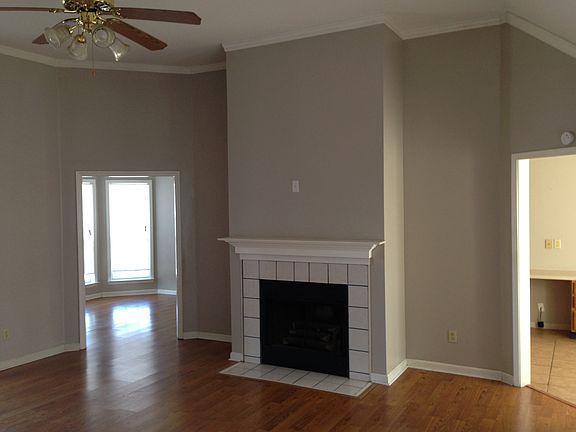 5th image of 4102 Old Village Ln