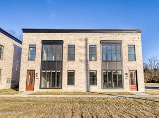 2902 Megan Thompson Way, Louisville, KY 40211