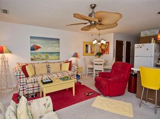 9201 Coast Guard Rd #H103, Emerald Isle, NC 28594