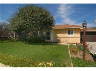 17407 Valerio St, Van Nuys, CA 91406