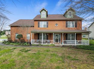 907 Ashley Lea, Sevierville, TN 37862