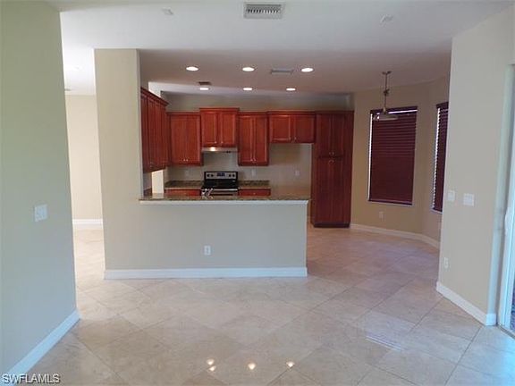 3rd image of 10323 Carolina Willow Dr