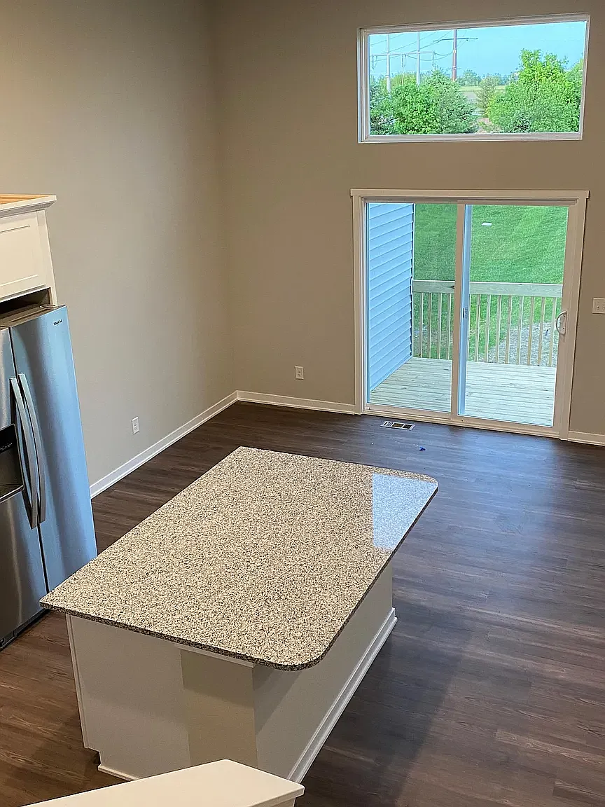 918 Northeast Traverse Drive - 0 — Photo 1