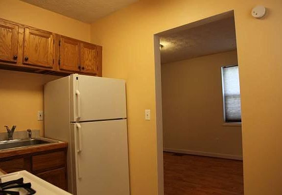 Kitchen with Tile Counter and Floor