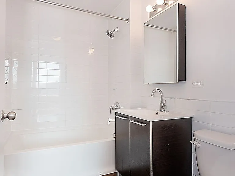 1465 5th Ave #8E — Photo 6