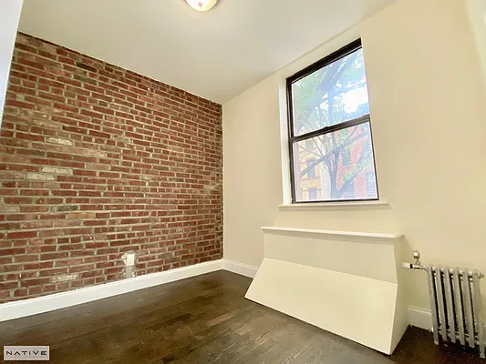 Rented by Native Real Estate LLC | media 8