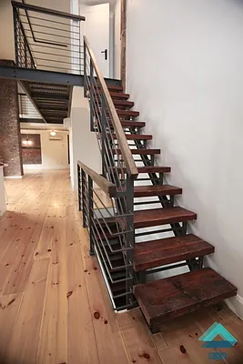 Rented by EXR | media 18