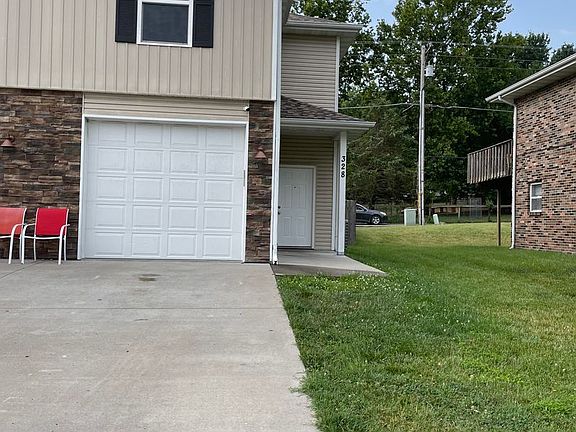 2nd image of 328 E Chris Dr #328