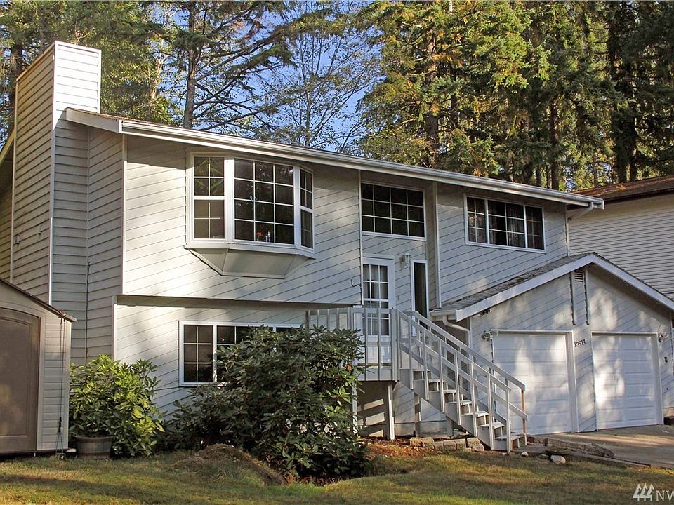 1st image of 13914 Chinook Cir NW