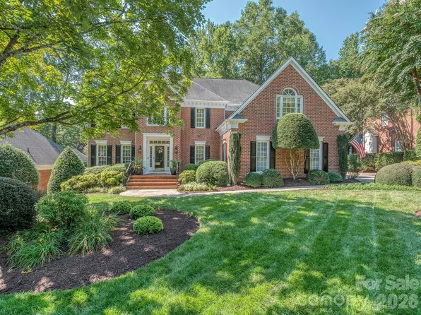 9707 Saint Barts Ln, Huntersville, NC 28078