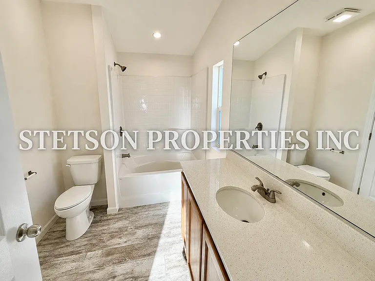 362 S Westwood Rd #A — Photo 4