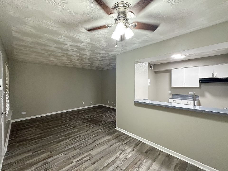 Southgate Manor Apartments 1200 E Seminary Dr Fort Worth TX Zillow