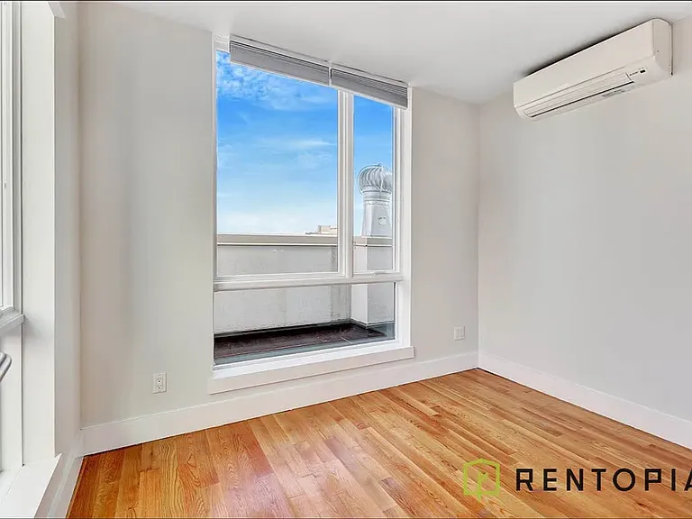 25 Skillman Ave #402C — Photo 9