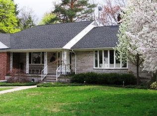 3 Soder Rd, North Caldwell, NJ 07006