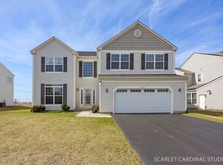 1661 Trails End Ln, Bolingbrook, IL