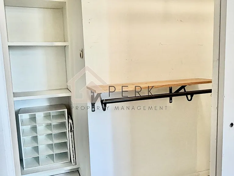 22 John St #10 — Photo 11
