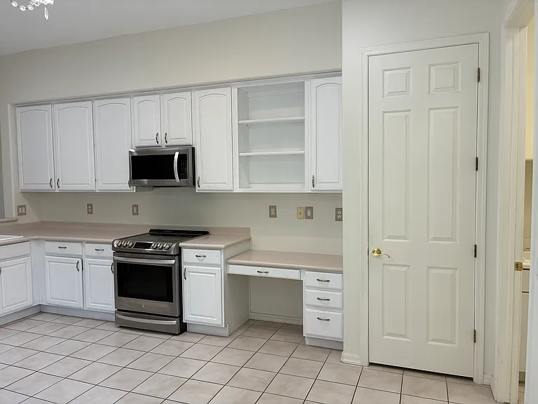 33110 N 72nd Pl — Photo 9