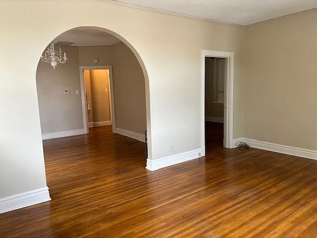 204 Cherry St — Photo 4