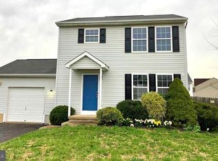 102 Binns Ct, Martinsburg, WV 25405