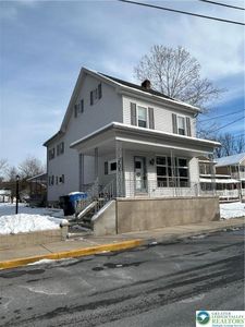 44 N Canal St, Walnutport, PA, 18088