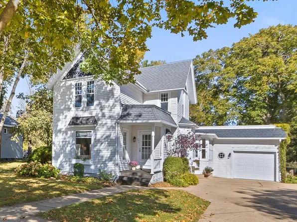 442 E Madison Ave, Milton, WI 53563