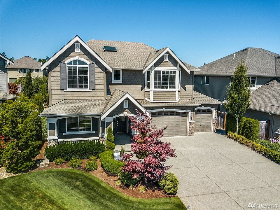 1st image of 27242 SE 19th Ct