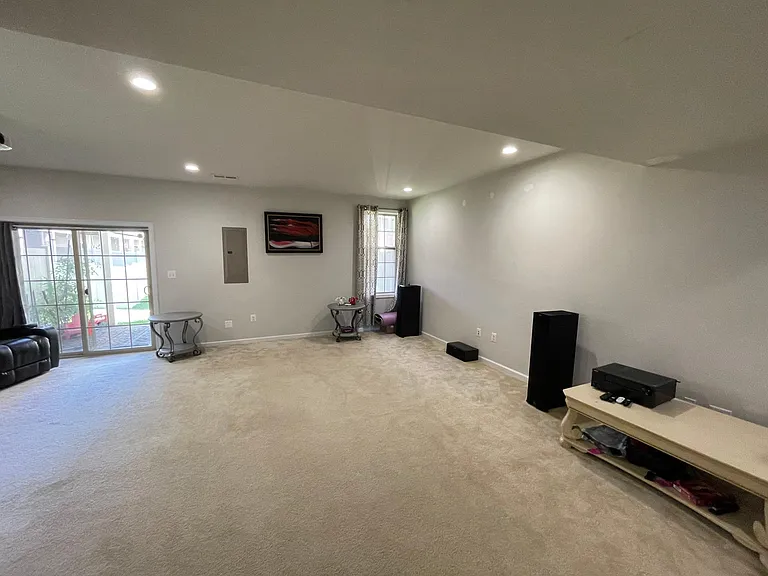 43184 Ashville Heights Sq — Photo 6