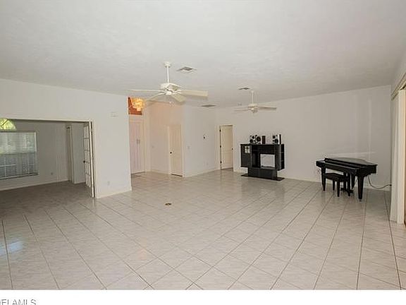 2nd image of 2106 SW 44th Ter