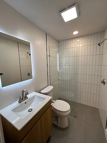 109 Montgomery St #10 Photo 1