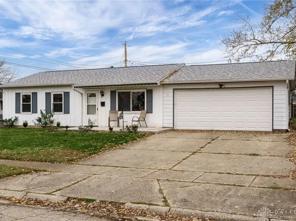 743 Hyer St, New Carlisle, OH 45344