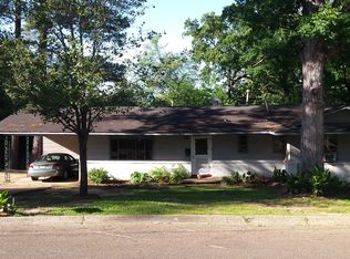 2616 Revere St, Jackson, MS 39212