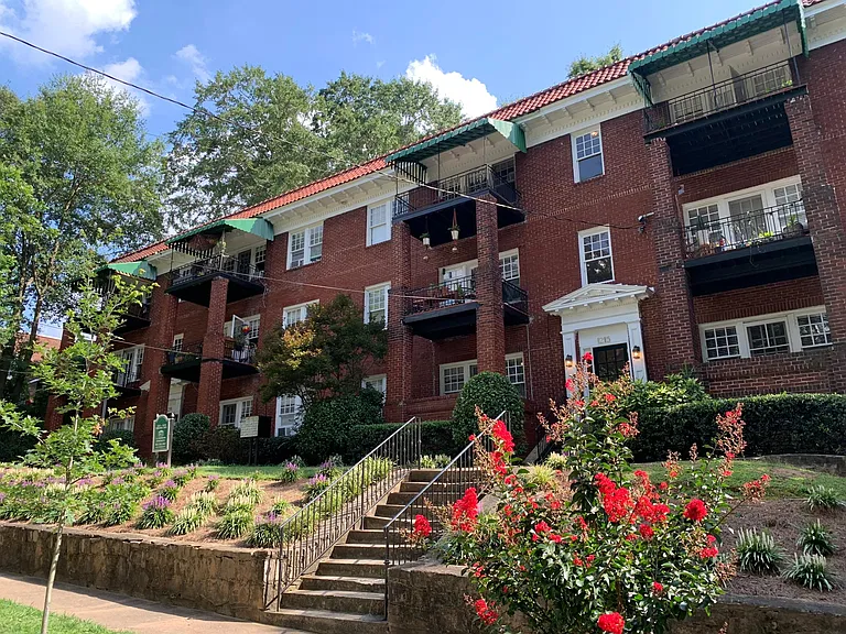 Walk to shops and restaurants on N Highland Ave!