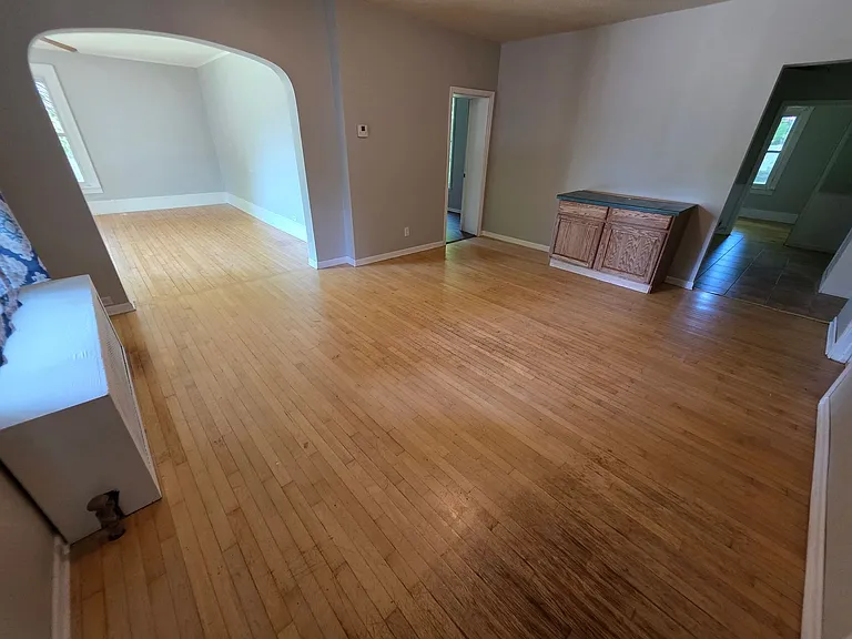 1812 Kendall St — Photo 4